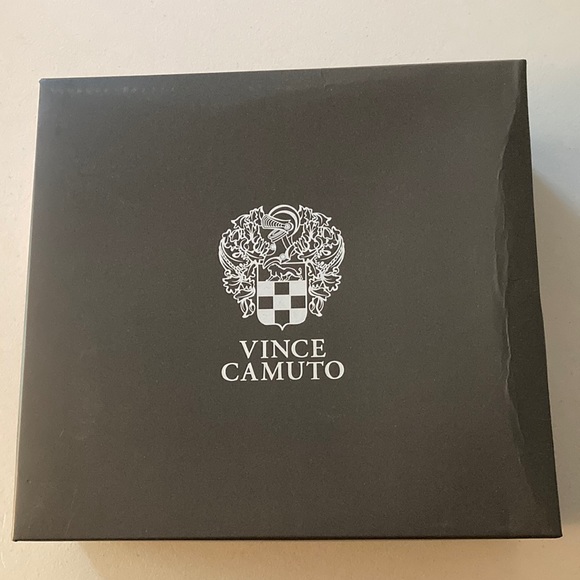 Vince Camuto VC-GAVIANA Ankle Boots. Size 8 1/2 W, NIB - Picture 9 of 11